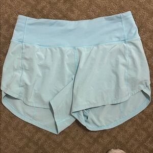 Lululemon hotty hot Shorts 4”